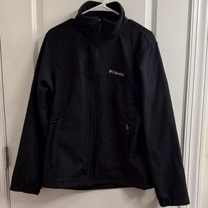 Columbia Classic Black Softshell Jacket